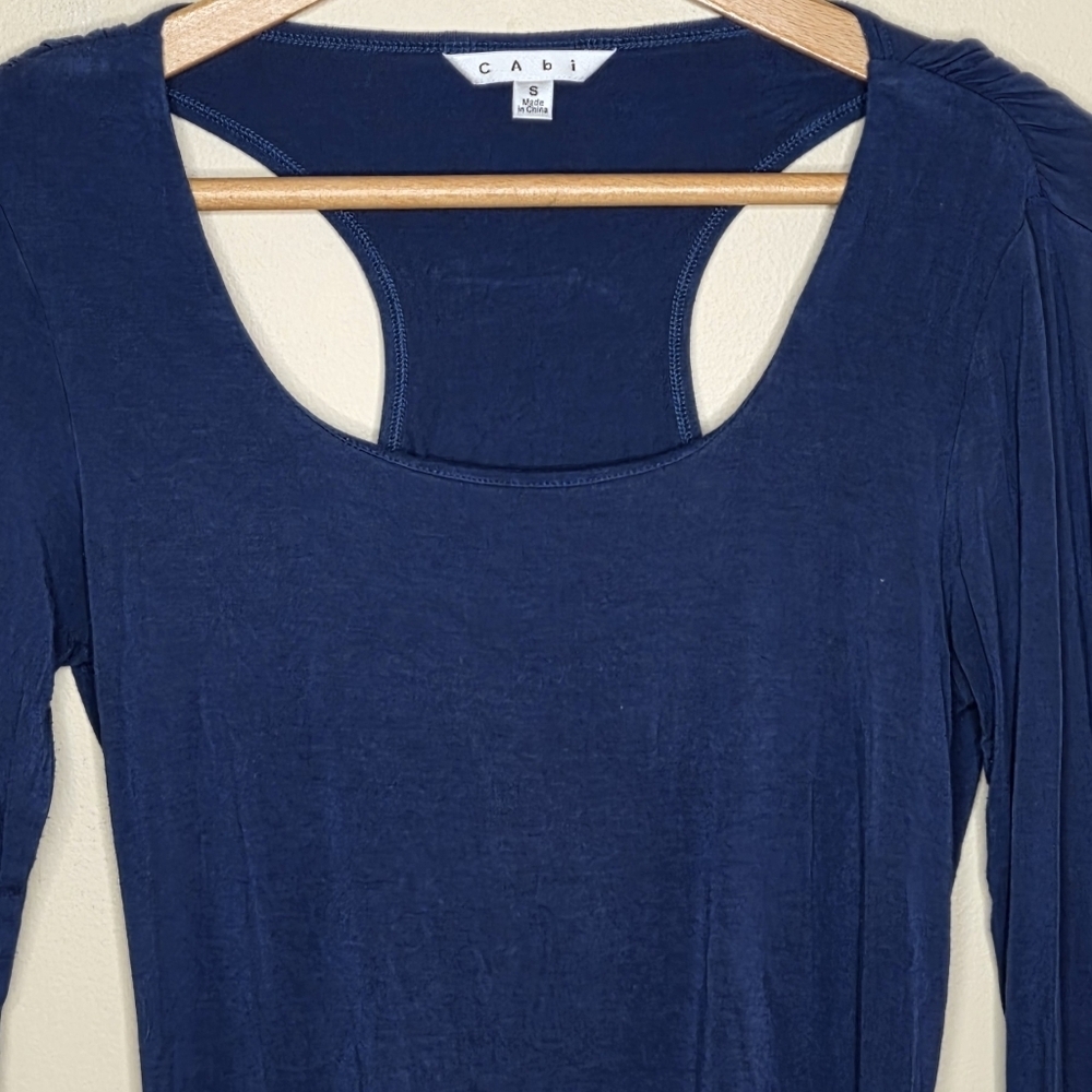 Cabi | #585 Blue Flip It Draped Racer Back Navy Blue Long Sleeve Tee Size Small - Picture 2 of 5